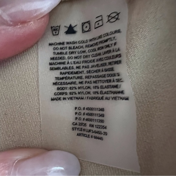 EUC TnaLife Atmosphere Hi-Rise Legging - Taupe - Medium - Picture 3 of 8